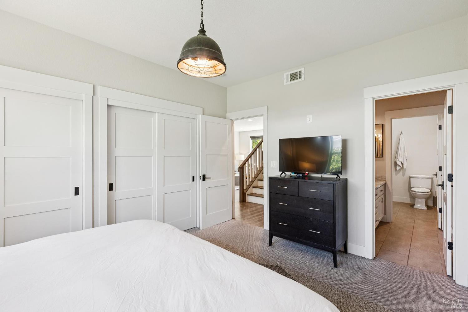 300 Hatchery Lane Sonoma CA 95476