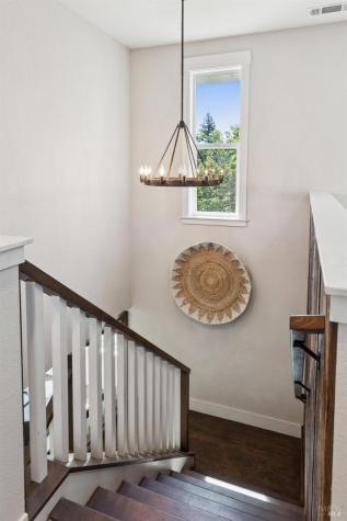 300 Hatchery Lane Sonoma CA 95476