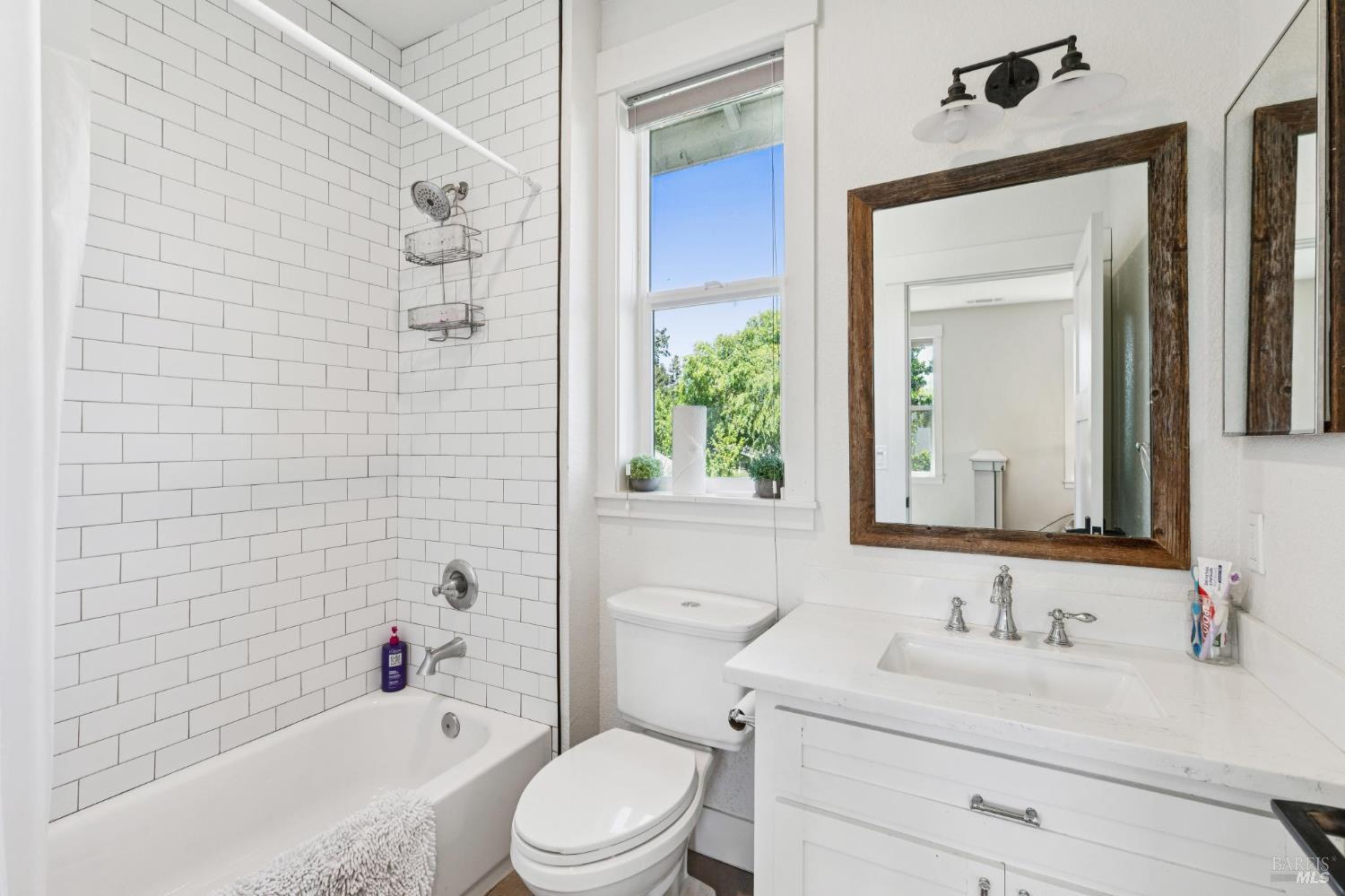 300 Hatchery Lane Sonoma CA 95476