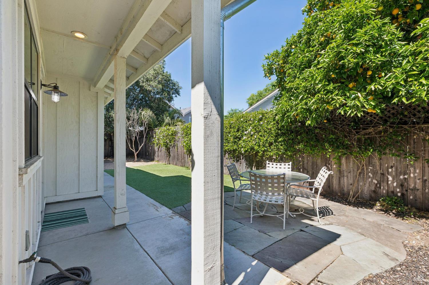 300 Hatchery Lane Sonoma CA 95476