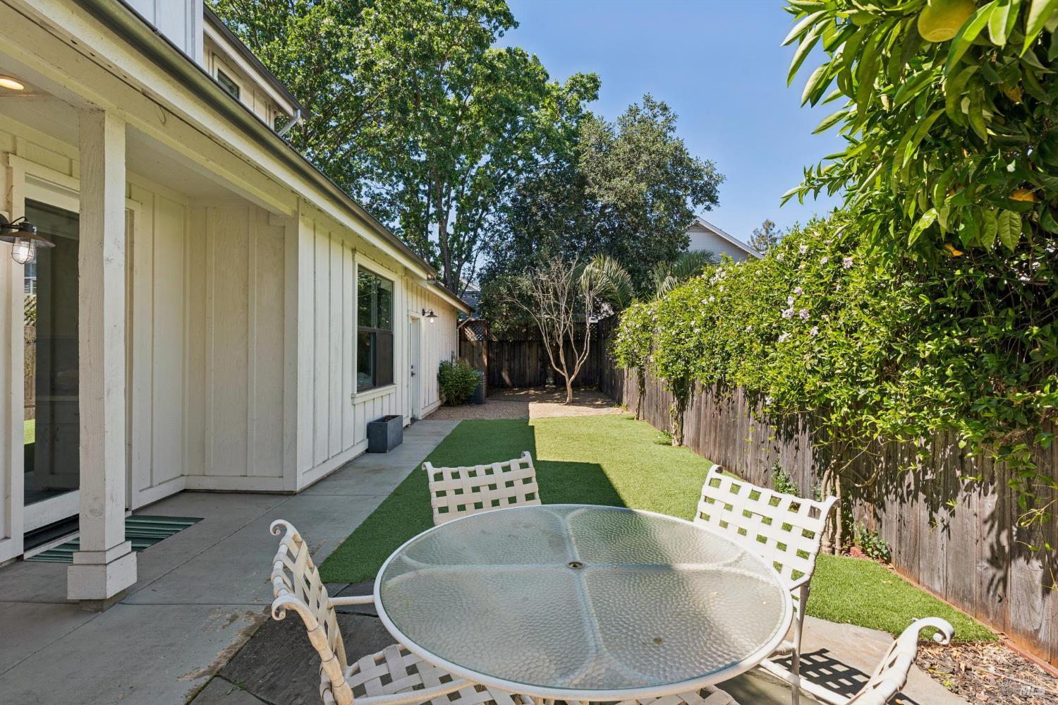 300 Hatchery Lane Sonoma CA 95476