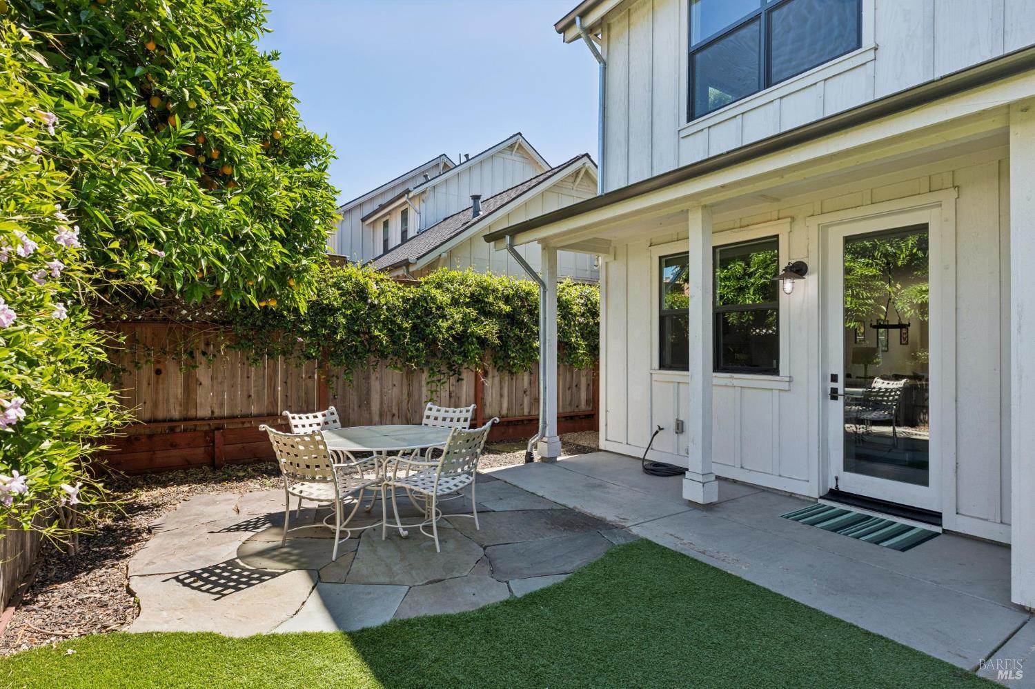 300 Hatchery Lane Sonoma CA 95476