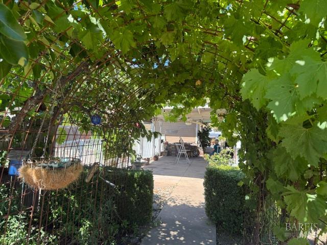 26069 River Road Cloverdale CA 95425