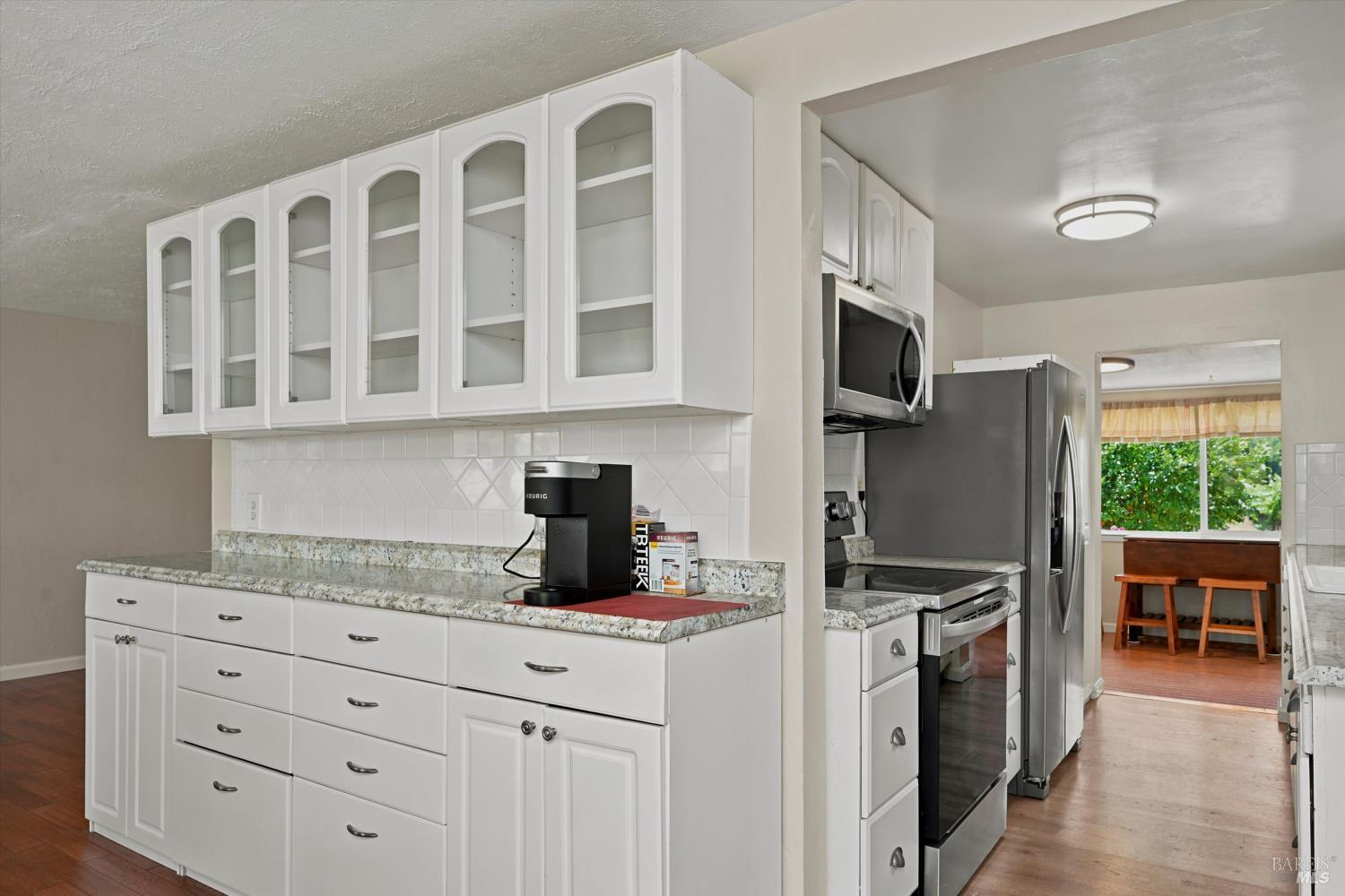 26069 River Road Cloverdale CA 95425