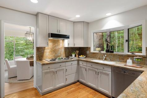 403 Woodland Road Kentfield CA 94904