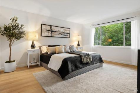 403 Woodland Road Kentfield CA 94904
