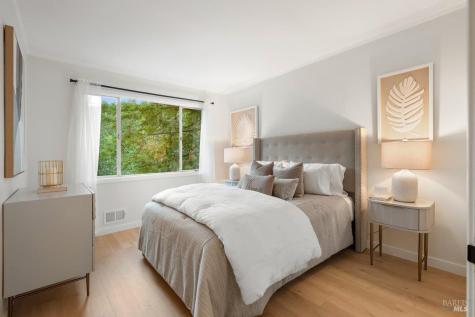403 Woodland Road Kentfield CA 94904