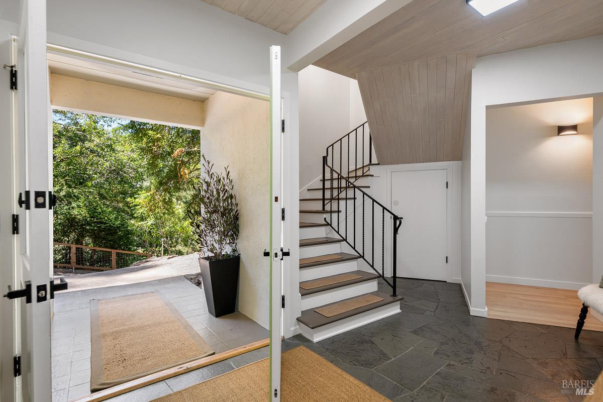 403 Woodland Road Kentfield CA 94904