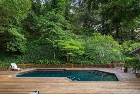 403 Woodland Road Kentfield CA 94904