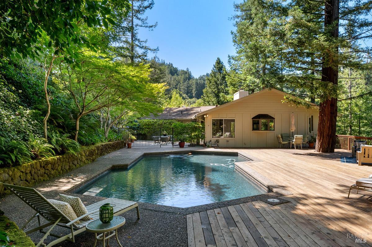 403 Woodland Road Kentfield CA 94904