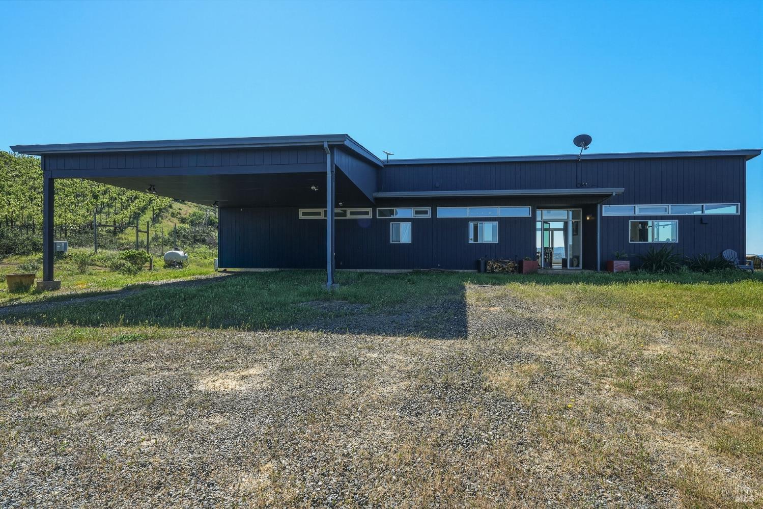 8435 W Highway 175 Highway Hopland CA 95449