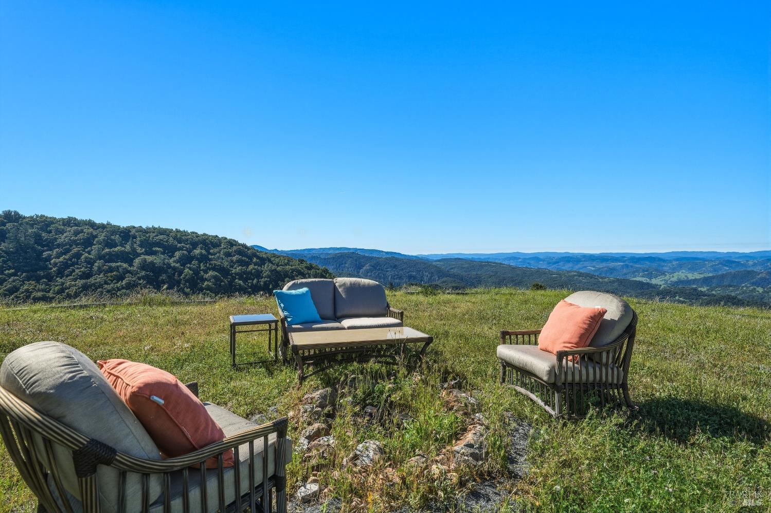 8435 W Highway 175 Highway Hopland CA 95449