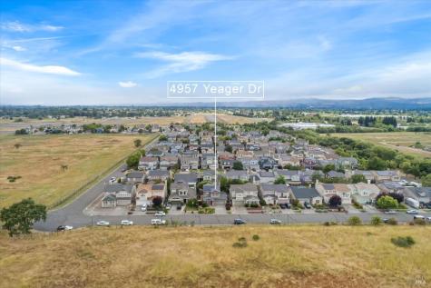 4957 Yeager Drive Santa Rosa CA 95407