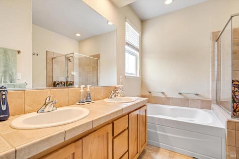 4957 Yeager Drive Santa Rosa CA 95407