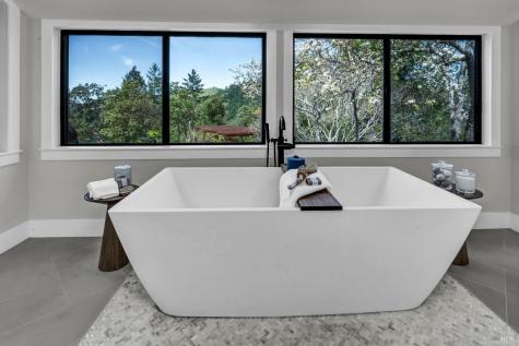 40 Los Pinos Nicasio CA 94946