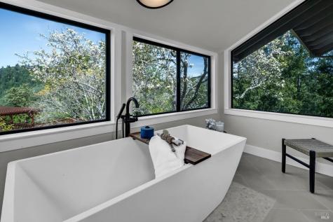 40 Los Pinos Nicasio CA 94946