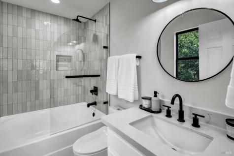 40 Los Pinos Nicasio CA 94946