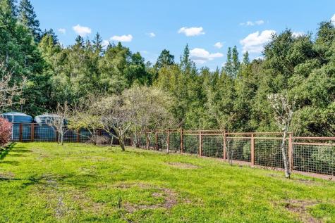 40 Los Pinos Nicasio CA 94946