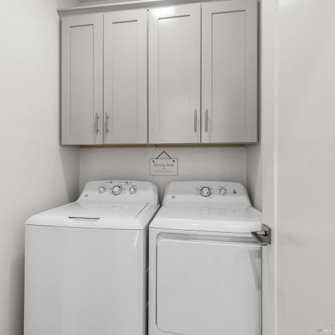 2976 Bay Village Avenue Santa Rosa CA 95403