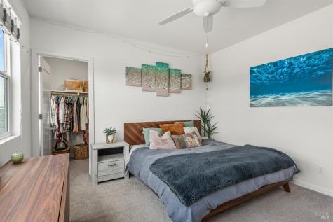 2976 Bay Village Avenue Santa Rosa CA 95403