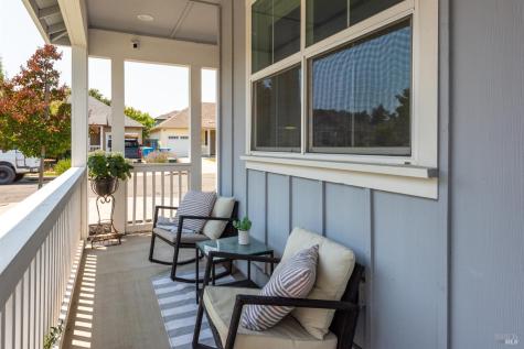 2976 Bay Village Avenue Santa Rosa CA 95403