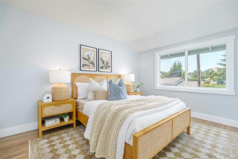 87 Twelveoak Hill Drive San Rafael CA 94903