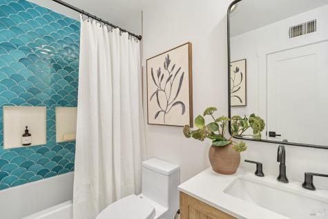 87 Twelveoak Hill Drive San Rafael CA 94903