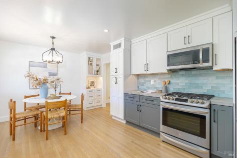 87 Twelveoak Hill Drive San Rafael CA 94903