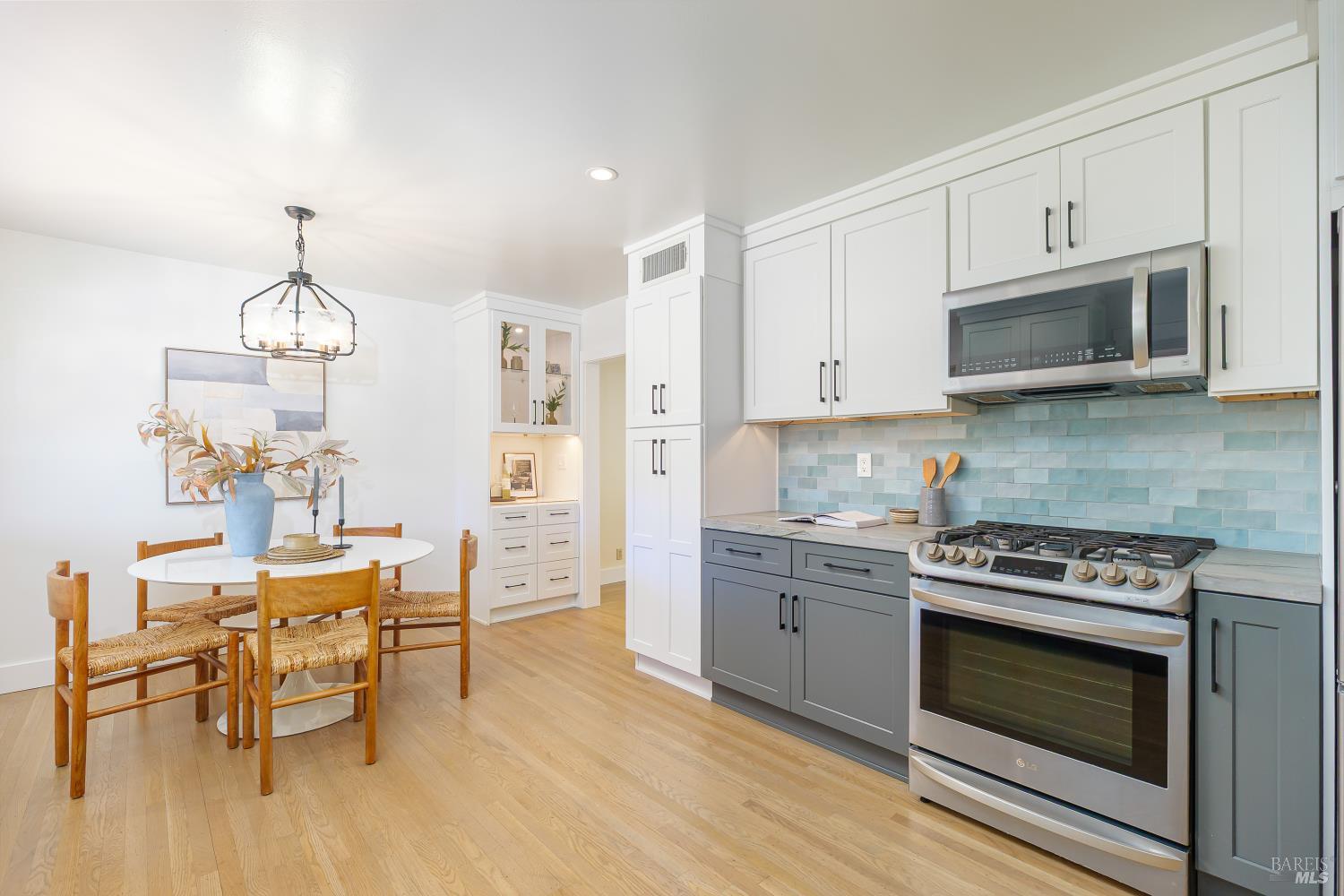 87 Twelveoak Hill Drive San Rafael CA 94903