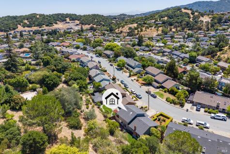 87 Twelveoak Hill Drive San Rafael CA 94903