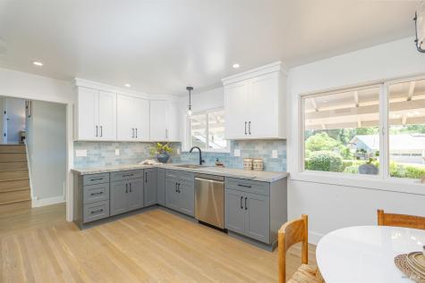 87 Twelveoak Hill Drive San Rafael CA 94903