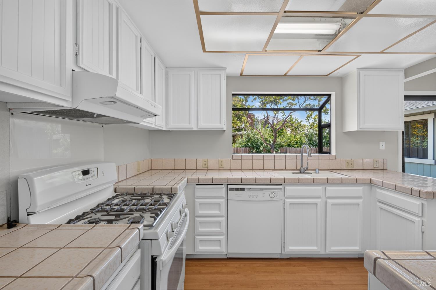 4340 Cox Drive Santa Rosa CA 95409