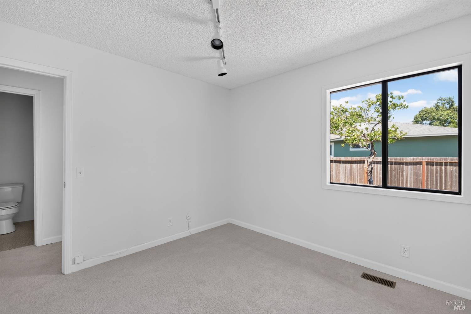 4340 Cox Drive Santa Rosa CA 95409
