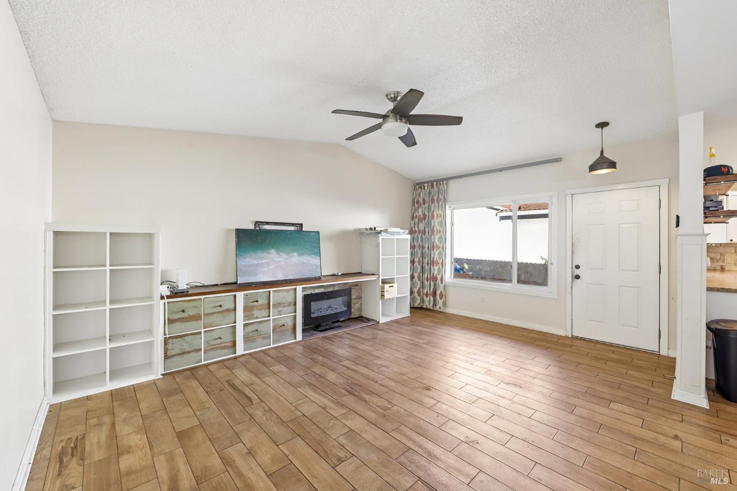 2842 Montclair Way Fairfield CA 94534