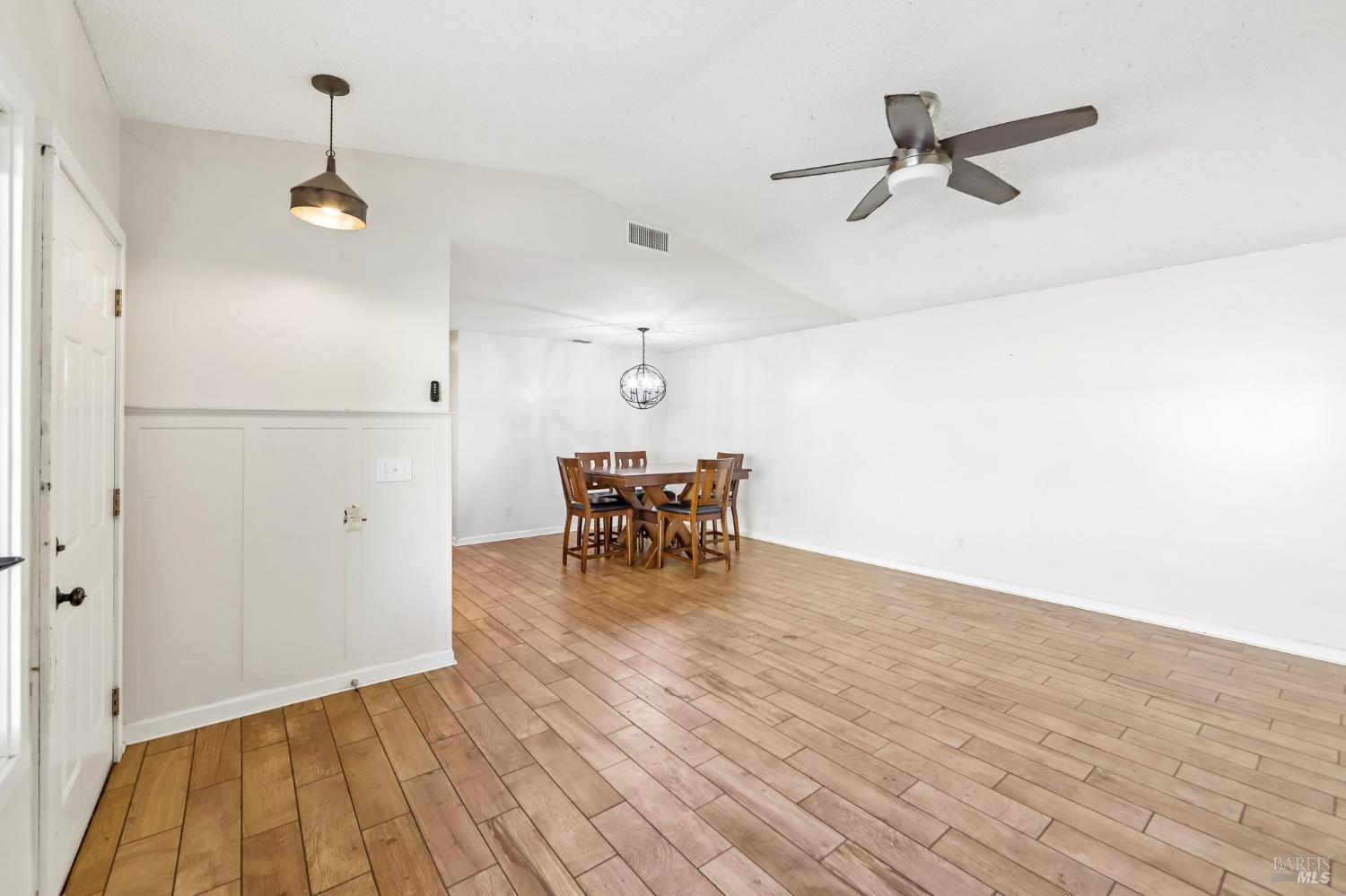2842 Montclair Way Fairfield CA 94534