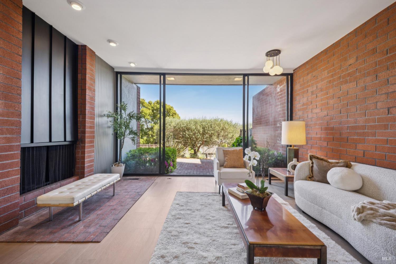 30 Chateau Place San Rafael CA 94901
