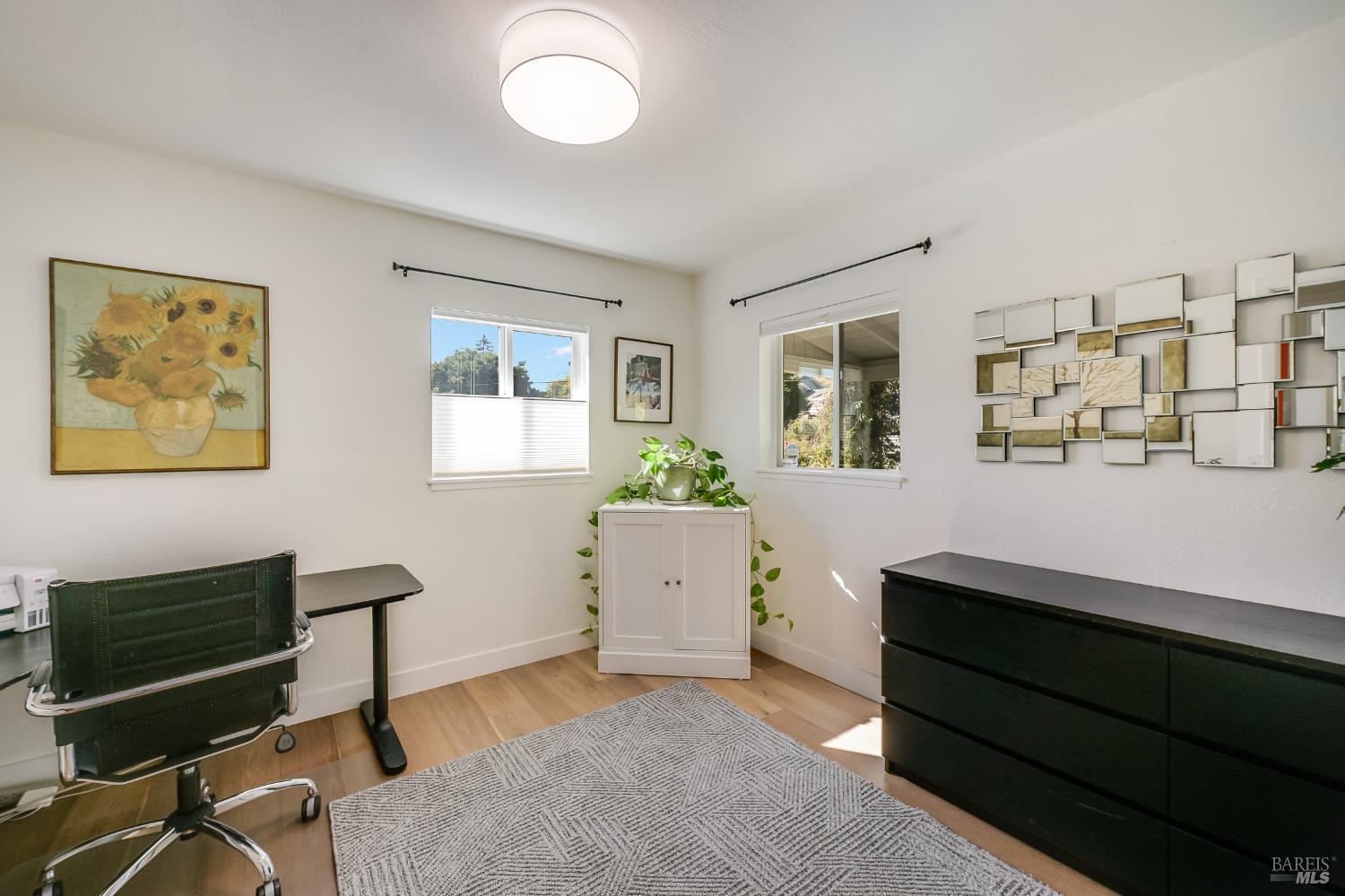 679 Cherry Street Novato CA 94945