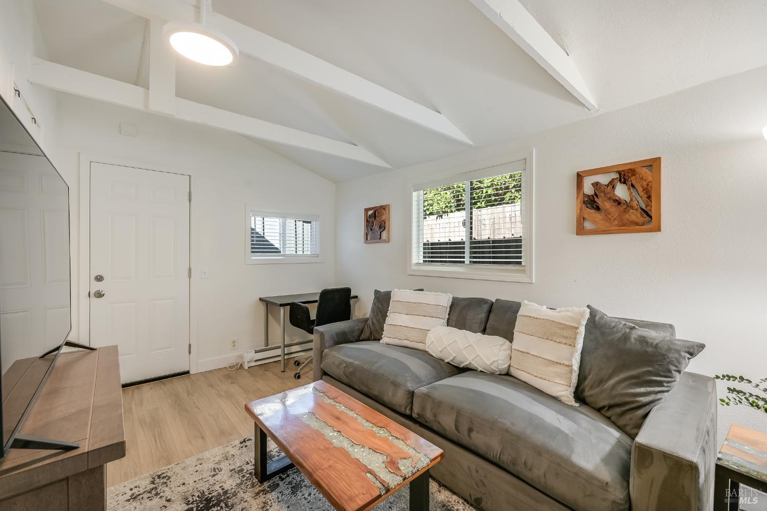 679 Cherry Street Novato CA 94945