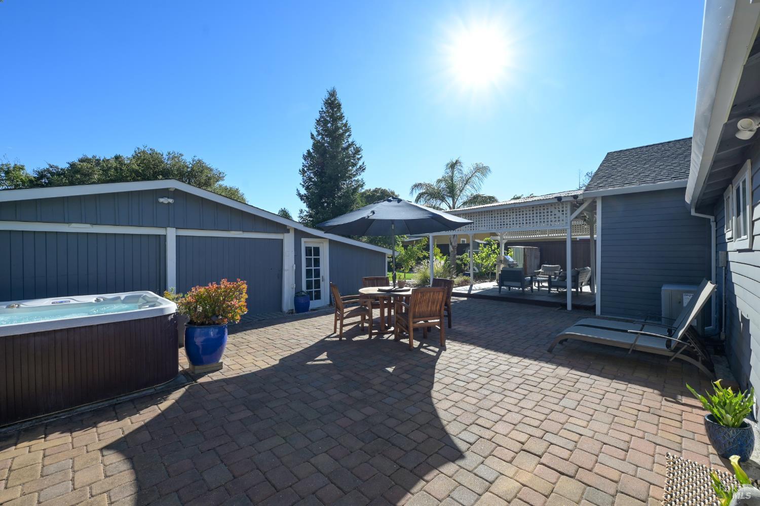 679 Cherry Street Novato CA 94945