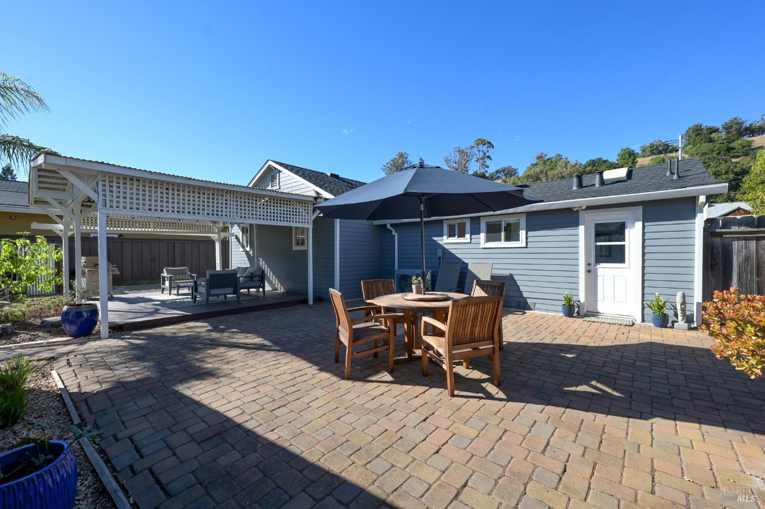 679 Cherry Street Novato CA 94945