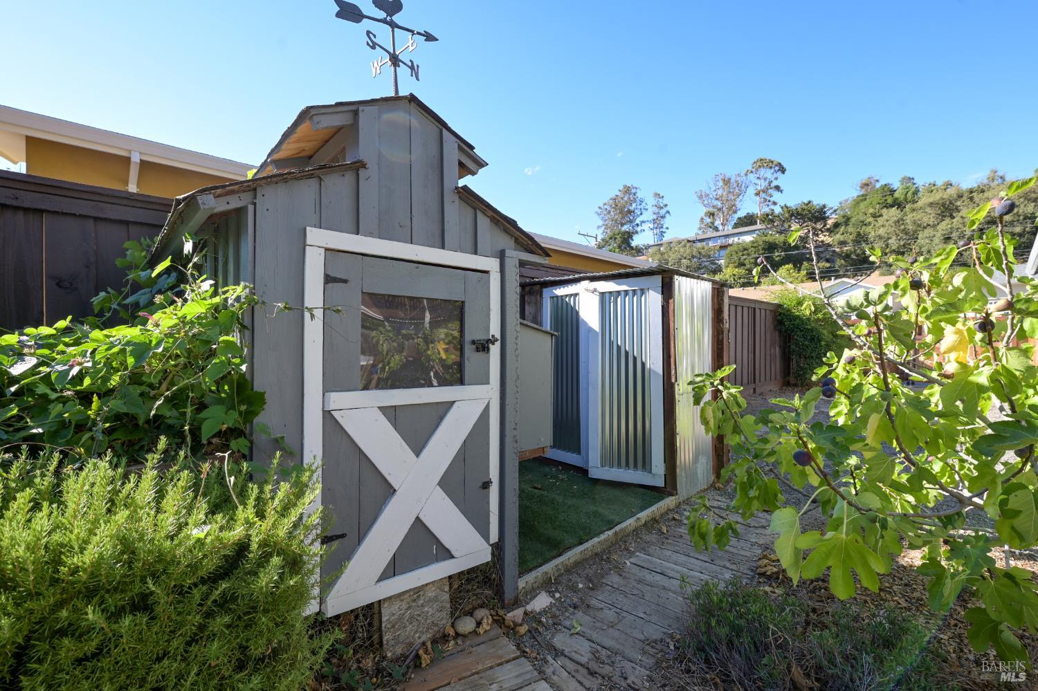 679 Cherry Street Novato CA 94945