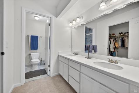 3532 Banyan Street Santa Rosa CA 95403