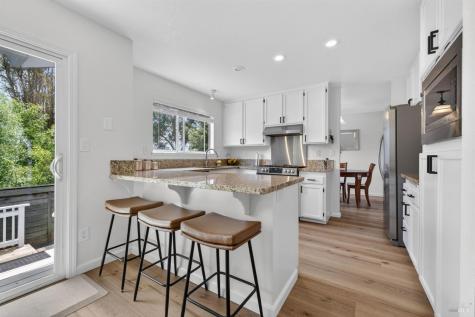 3532 Banyan Street Santa Rosa CA 95403