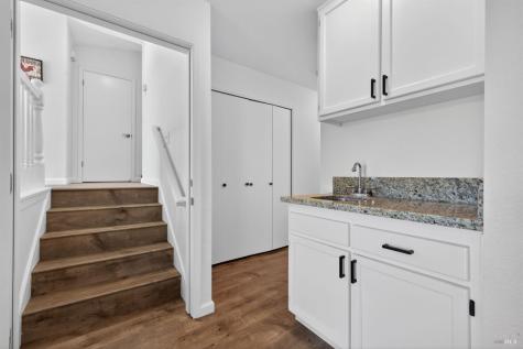 3532 Banyan Street Santa Rosa CA 95403