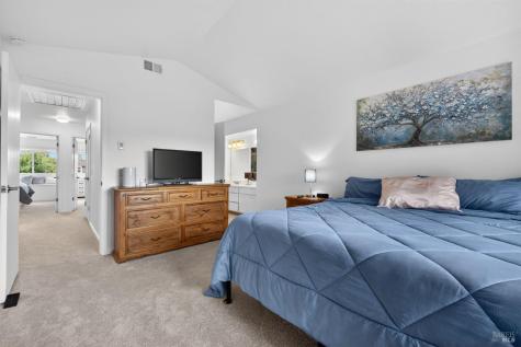 3532 Banyan Street Santa Rosa CA 95403