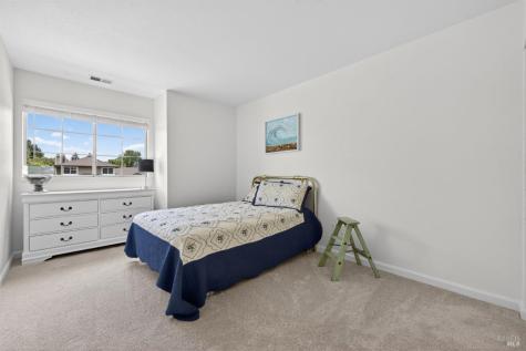 3532 Banyan Street Santa Rosa CA 95403