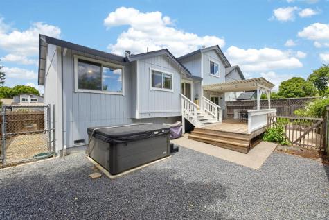 3532 Banyan Street Santa Rosa CA 95403