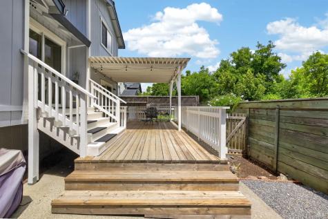 3532 Banyan Street Santa Rosa CA 95403