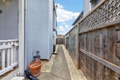 3532 Banyan Street Santa Rosa CA 95403