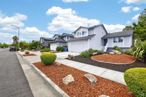 3532 Banyan Street Santa Rosa CA 95403